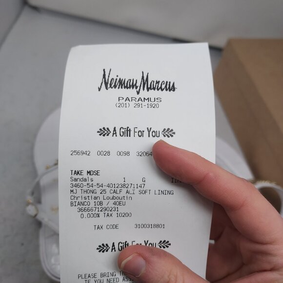 Christian Louboutin White MJ Thong Alligator Block Heel Sandal - Picture 3 of 12